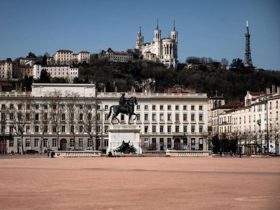 Apartamento Studio Cosy Proche Lyon Part Dieu Villeurbanne Exterior foto